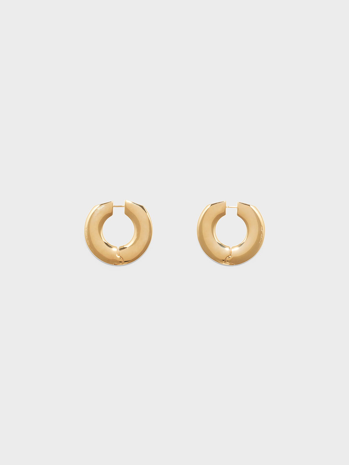 Aeyde | Ada Large 18kt Gold-Plated Hoop Earrings for Women | Luxury Materials | Handmade in Italy | Material Details