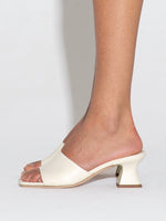 Ale Leather Mules - Image 6