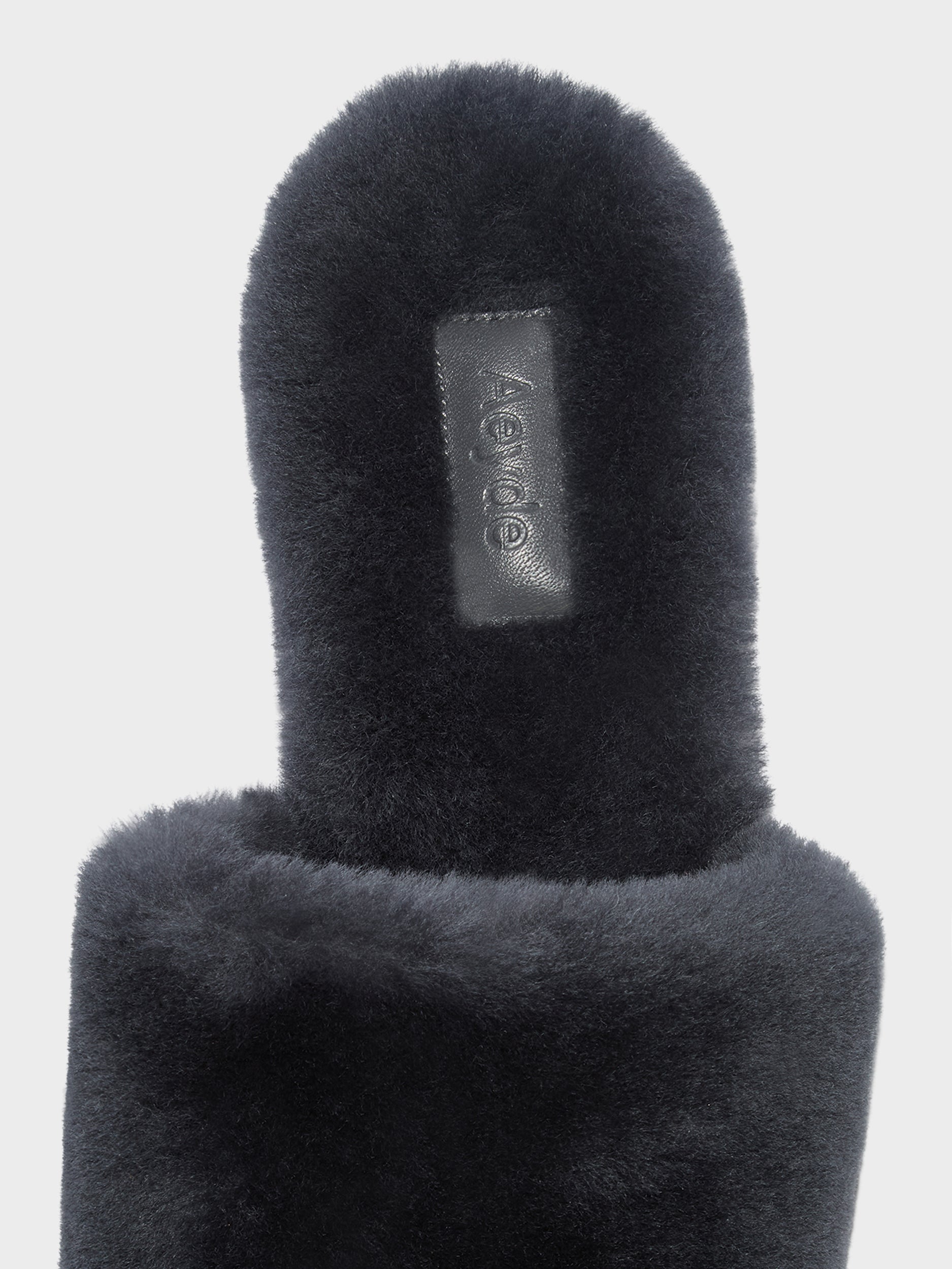 Anna Shearling Slippers - Image 4