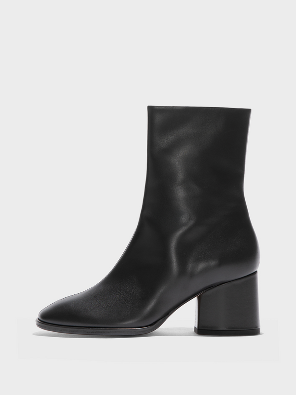 Aeyde | Ayla Leather Ankle Boots Leather Ankle Boots for Women | Black Calf | Round Toe | Mid Heel | Side View