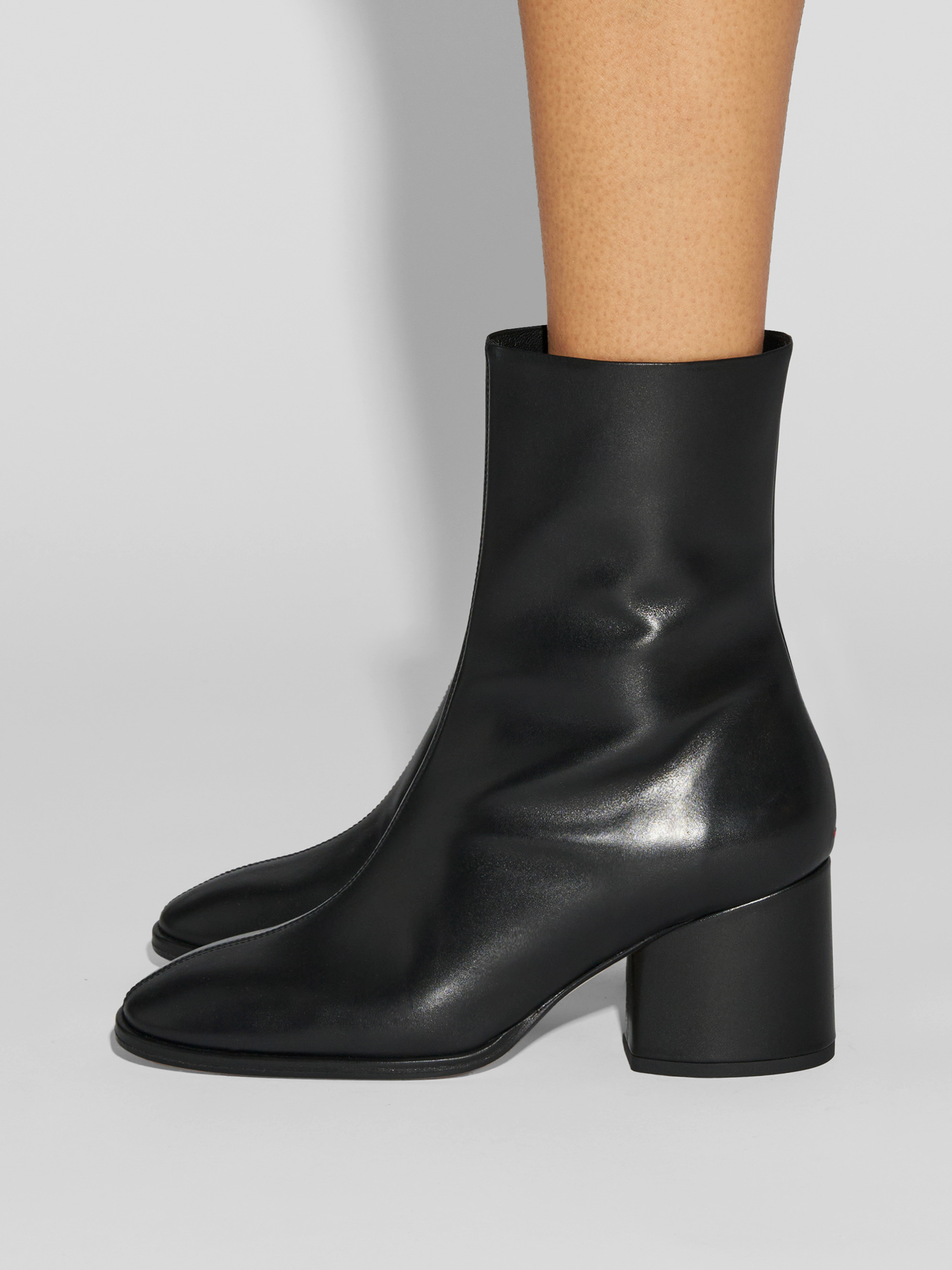 Aeyde | Ayla Leather Ankle Boots Leather Ankle Boots for Women | Black Calf | Round Toe | Mid Heel | How to Style