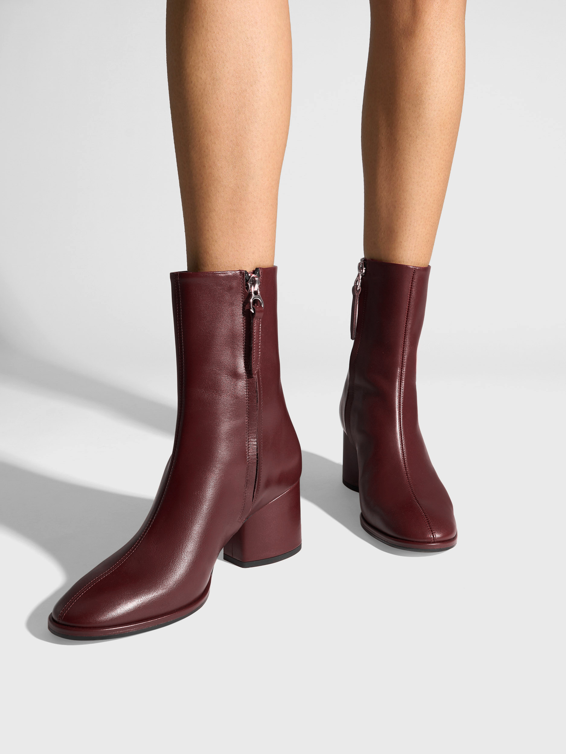 Aeyde | Ayla Leather Ankle Boots Leather Ankle Boots for Women | Port Calf | Round Toe | Mid Heel | On Feet