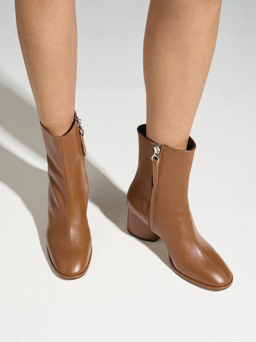 Aeyde | Ayla Leather Ankle Boots for Women | Tobacco Nappa | Round Toe | Mid Heel | On Feet