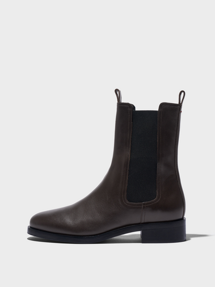 Aeyde | Caspar Leather Ankle Boots Leather Ankle Boots for Women | Moka Calf | Round Toe | Low Heel | Side View
