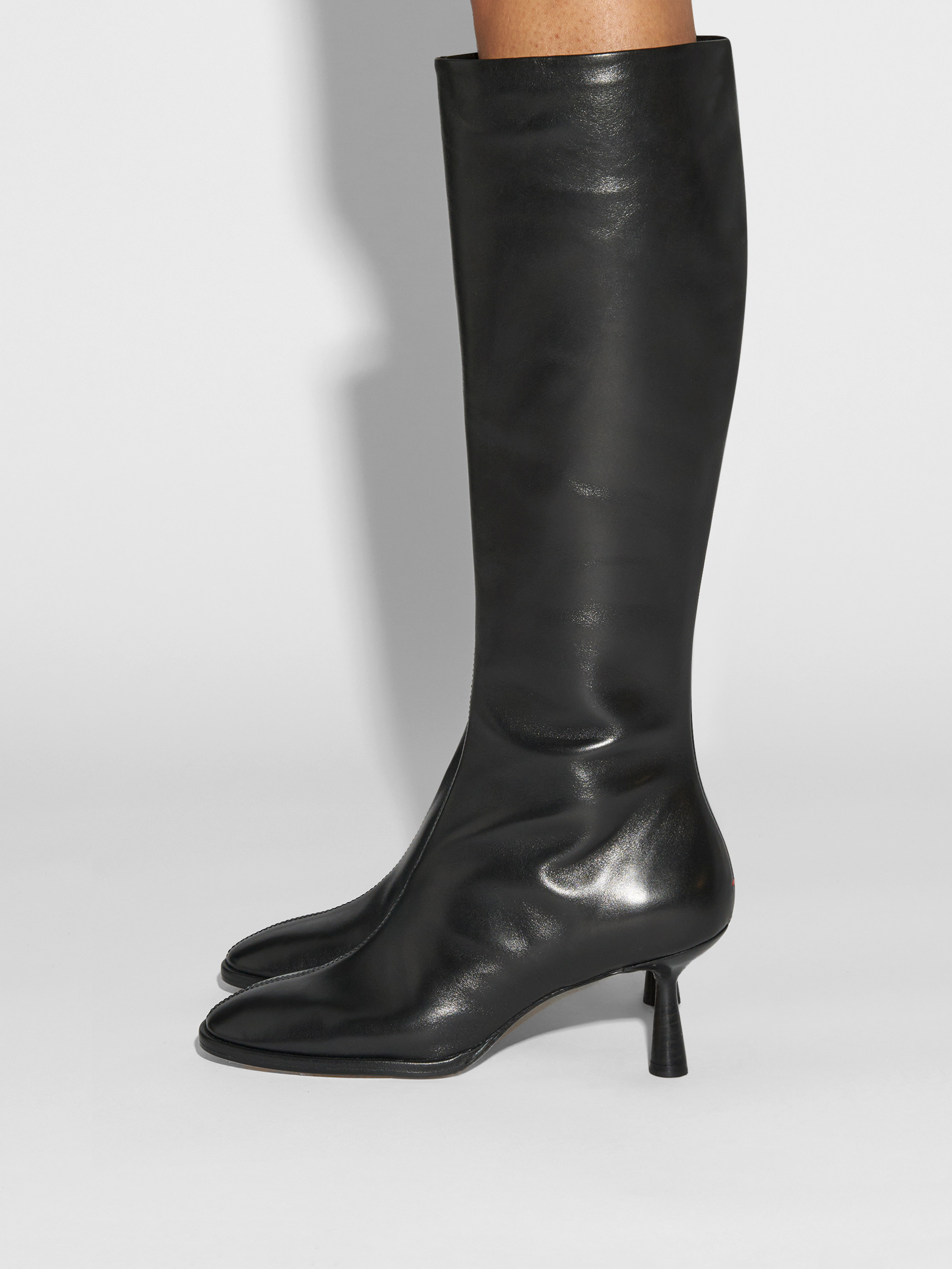 Aeyde | Catherine Knee-High Boots Leather Knee High Boots for Women | Black Calf | Round Toe | Mid Heel | How to Style