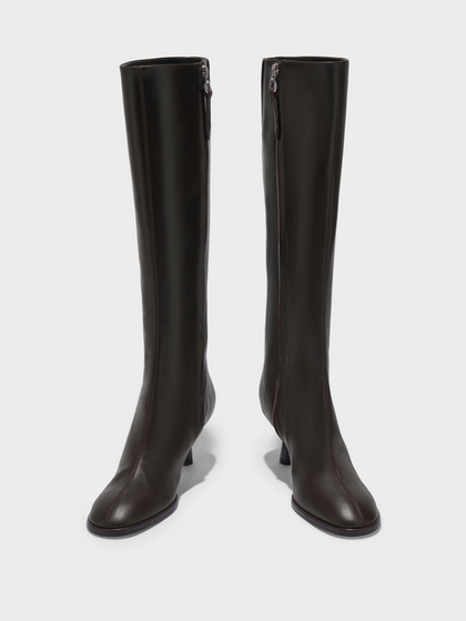 Aeyde | Catherine Knee-High Boots Leather Knee High Boots for Women | Moka Calf | Round Toe | Mid Heel | Front View