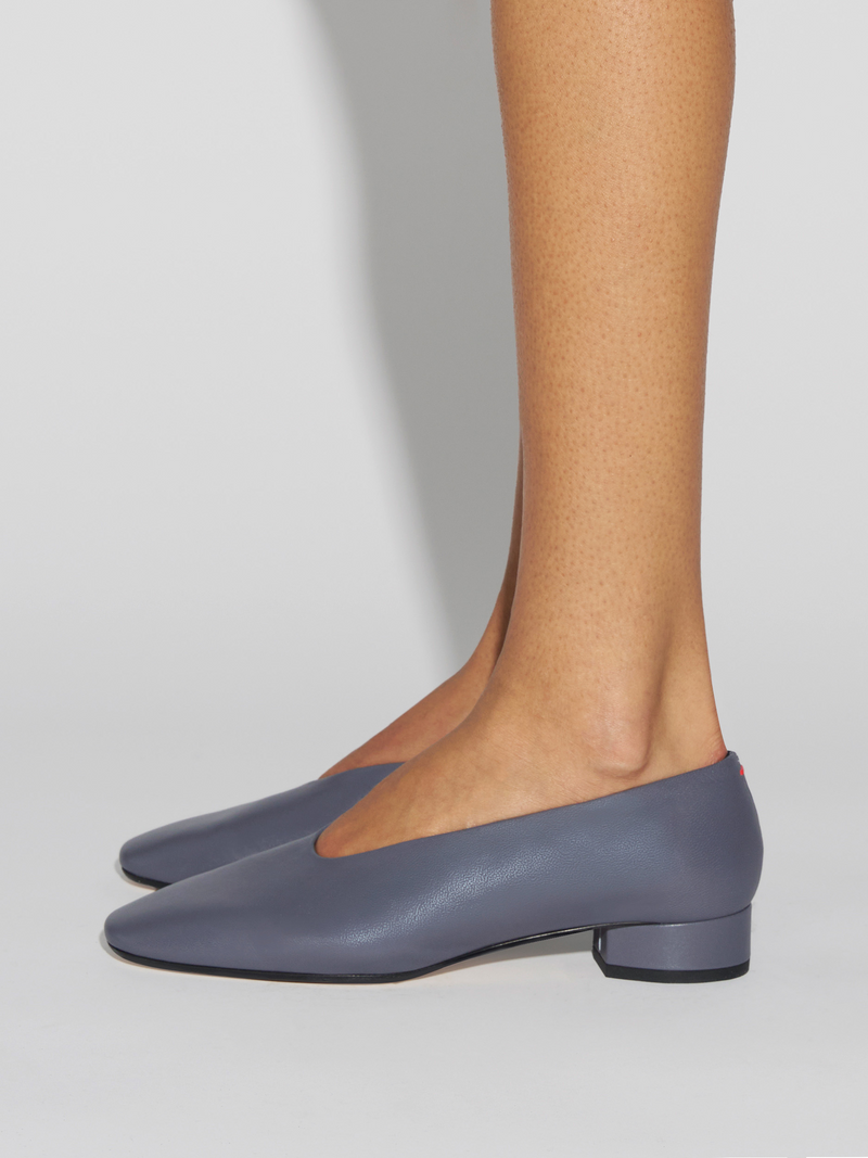 Delia Low-Heeled Ballet Pumps