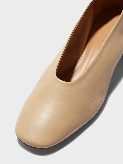 Aeyde | Delia Leather Flats for Women | Latte Nappa | Round Toe | Low Heel | Heel Details