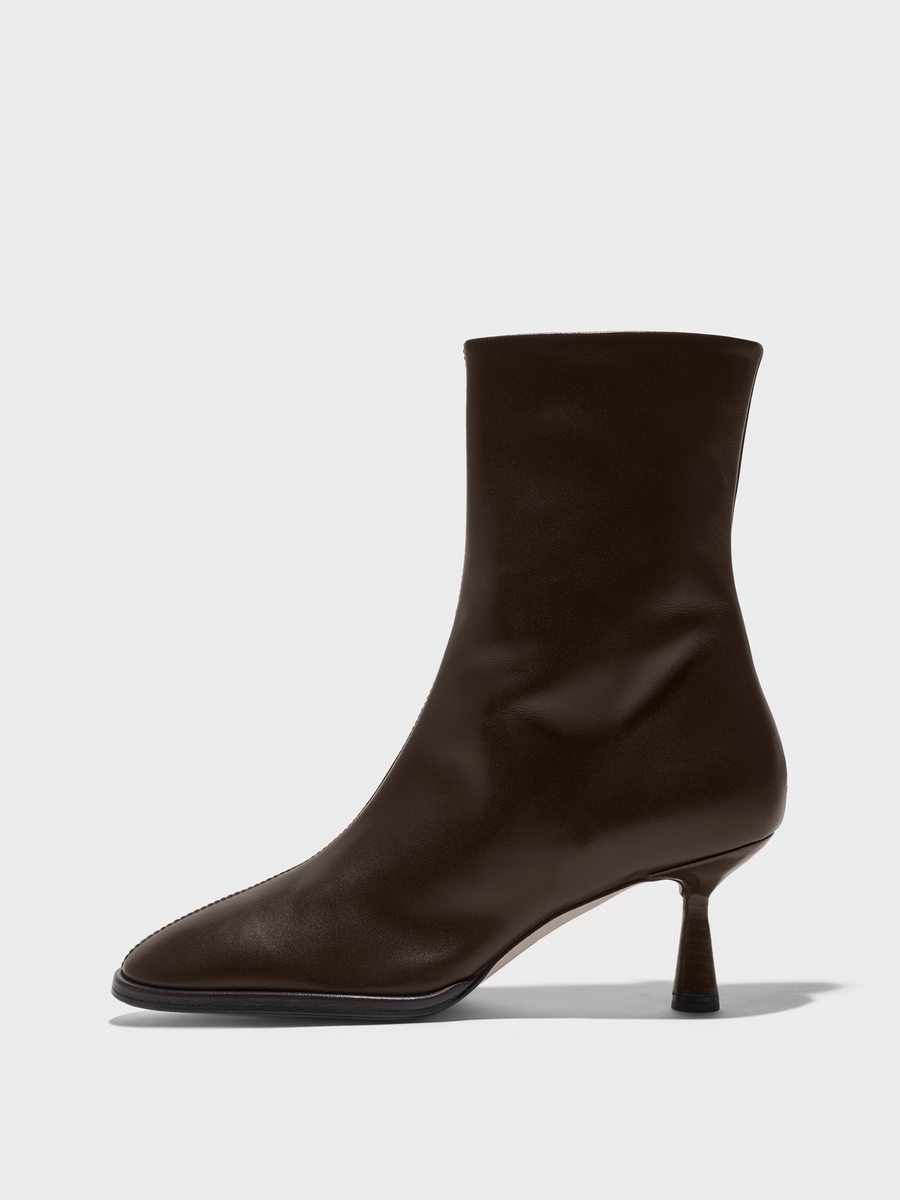 Aeyde | Dorothy Leather Ankle Boots Leather Ankle Boots for Women | Moka Calf | Round Toe | Mid Heel | Side View