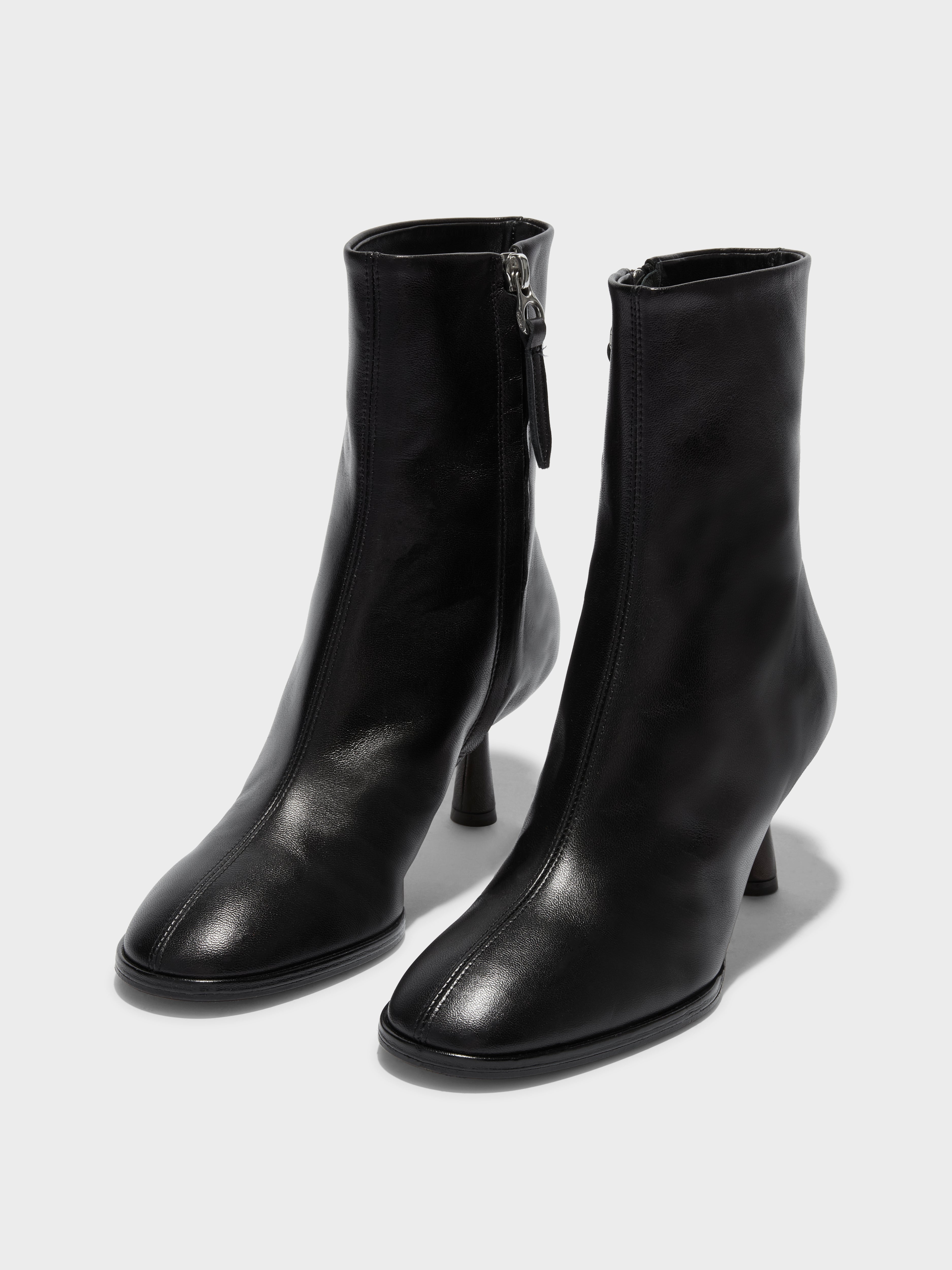 Aeyde | Dorothy Leather Ankle Boots for Women | Black Nappa | Round Toe | Mid Heel | On Feet