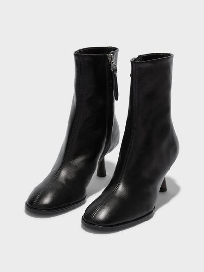 Aeyde | Dorothy Leather Ankle Boots for Women | Black Nappa | Round Toe | Mid Heel | On Feet