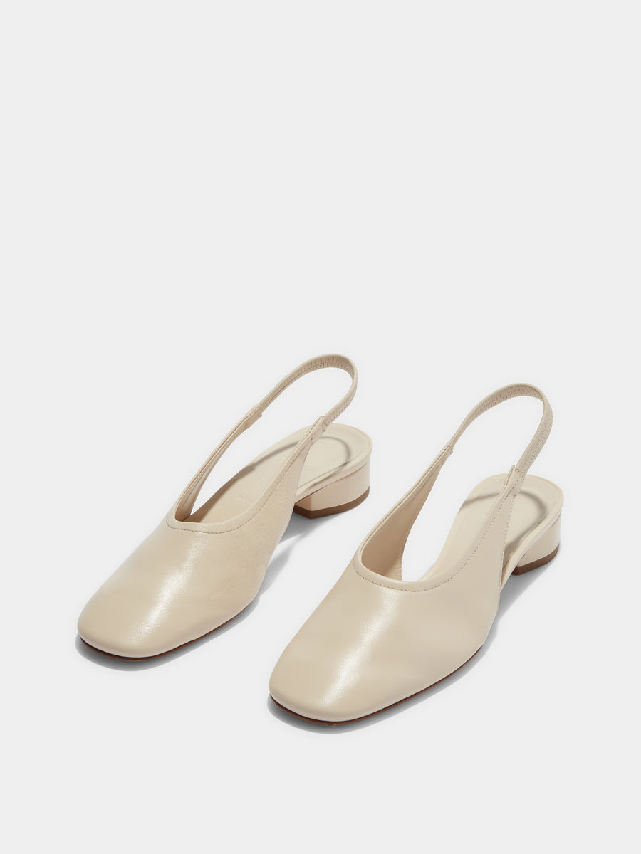 Aeyde | Dua Leather Flats for Women | Creamy Nappa | Round Toe | Low Heel | On Feet