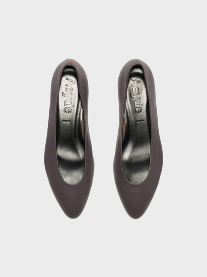 Aeyde | Ellie Almond-Toe Flats Leather Flats for Women | Taupe Nappa | Round Toe | Flat Heel | Front View