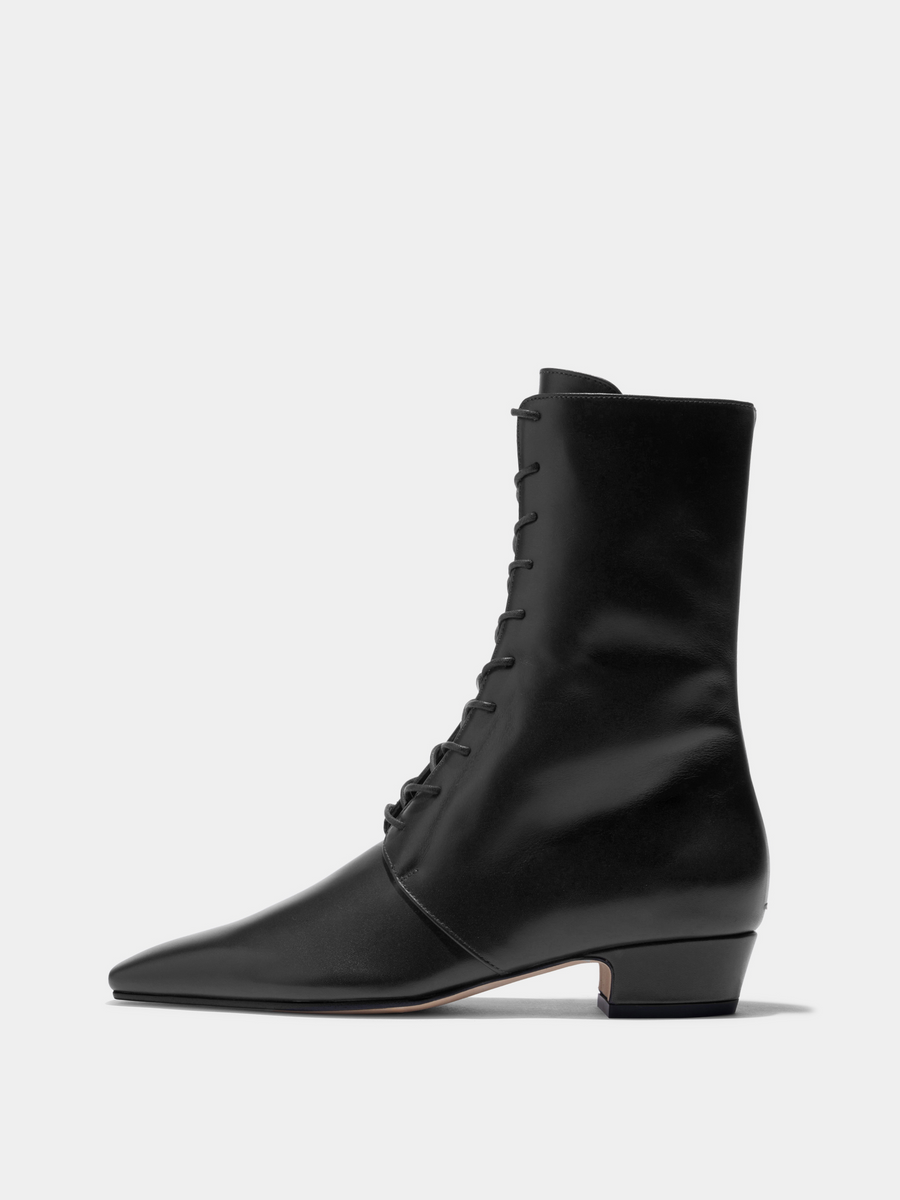 Aeyde | Elva Leather Ankle Boots Leather Ankle Boots for Women | Black Calf | Square Toe | Low Heel | Side View