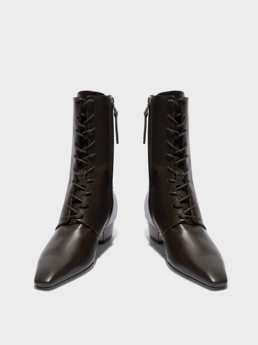Aeyde | Elva Leather Ankle Boots Leather Ankle Boots for Women | Moka Calf | Square Toe | Low Heel | Heel Details