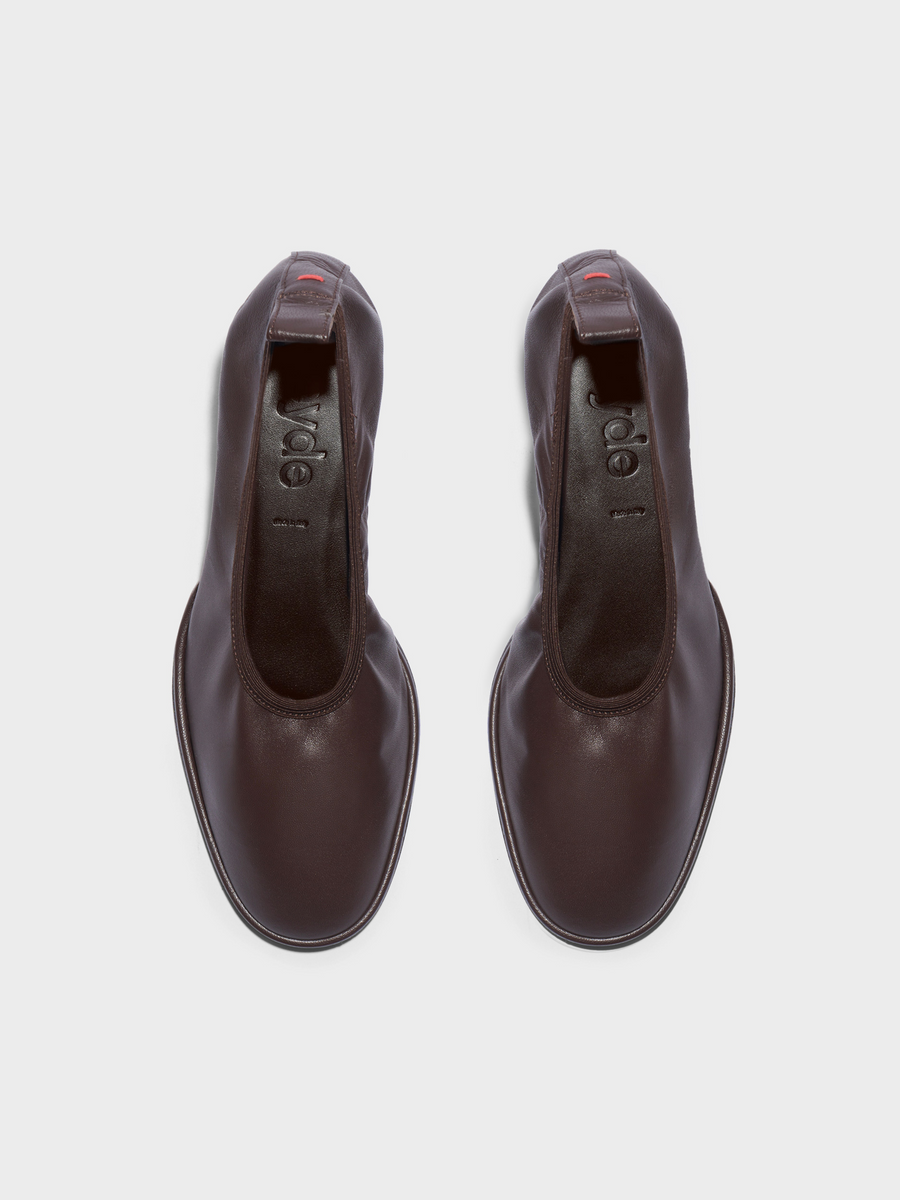 Aeyde | Giulia Stiletto Pumps Leather Pumps for Women | Moka Nappa | Round Toe | Mid Heel | Front View