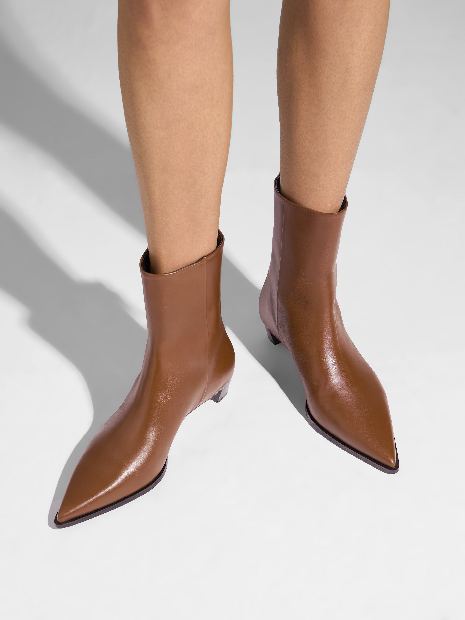 Aeyde | Harriet Leather Ankle Boots for Women | Tobacco Calf | Pointed Toe | Low Heel | On Feet