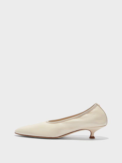 Aeyde | Hermia Leather Pumps for Women | Creamy Nappa |  | Mid Heel | Side View