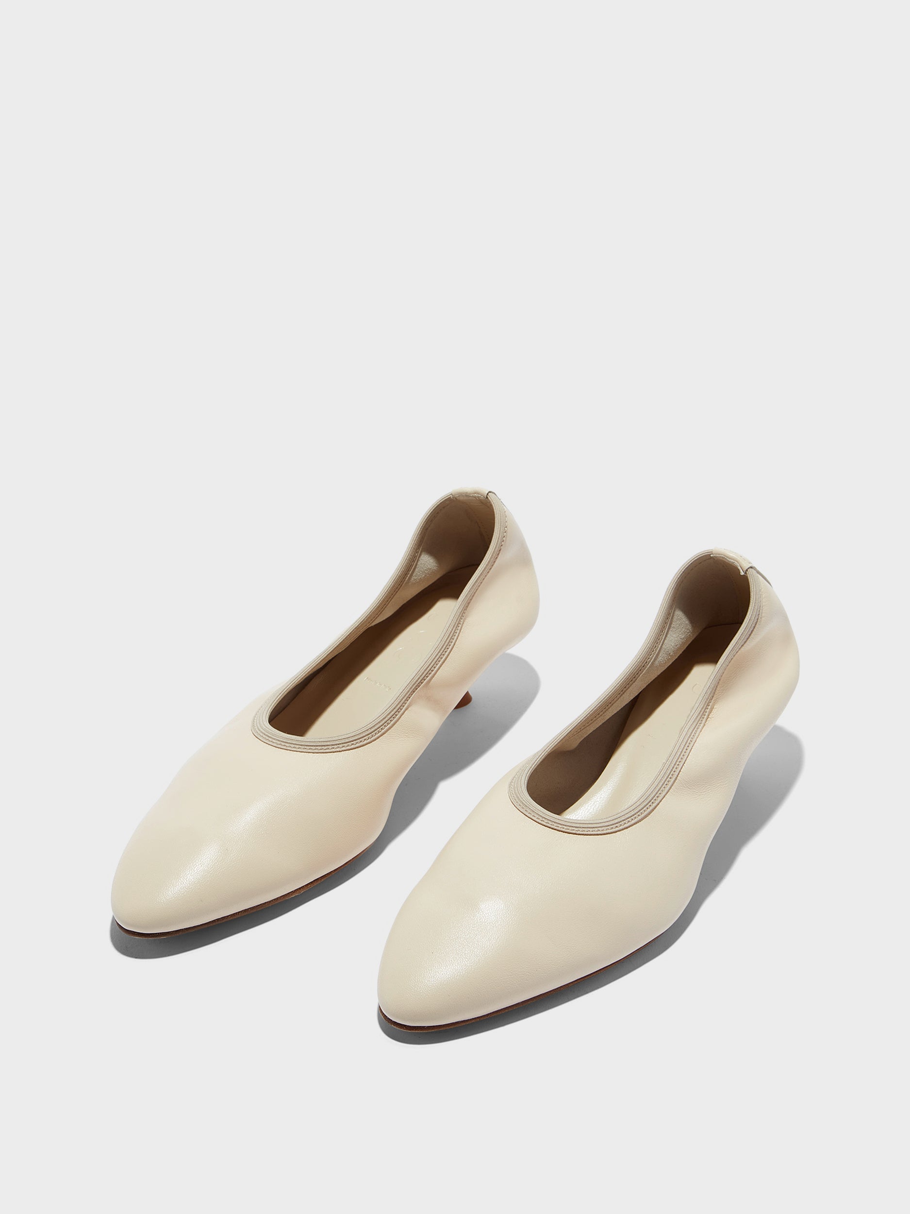 Aeyde | Hermia Leather Pumps for Women | Creamy Nappa |  | Mid Heel | Luxury Materials | Handmade in Italy
