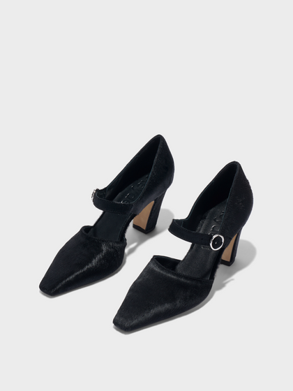 Aeyde | Isidora Pony Hair Pumps Leather Pumps for Women | Black Ponyhair | Square Toe | High Heel | On Feet