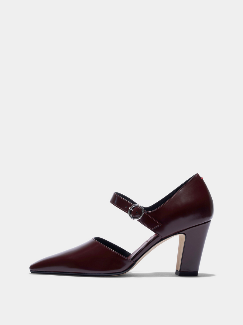 Isidora Mary-Jane Pumps
