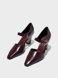 Isidora Mary-Jane Pumps