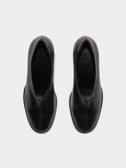 Aeyde | Izzy Leather Pumps Leather Pumps for Women | Black Nappa | Round Toe | Mid Heel | Front View