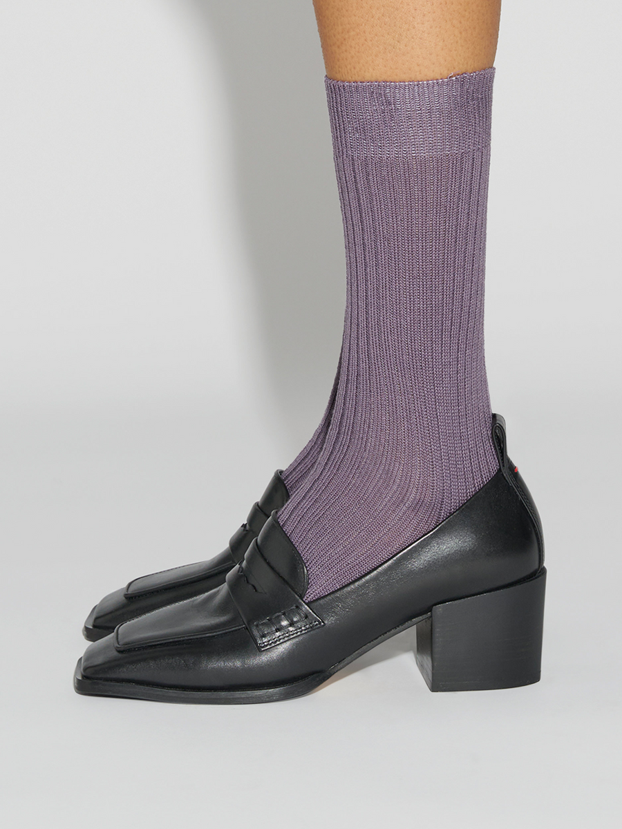 Aeyde | Jordan Wool Socks for Women | Dusty Purple Wool | Luxury Materials | Handmade in Italy | How to Style
