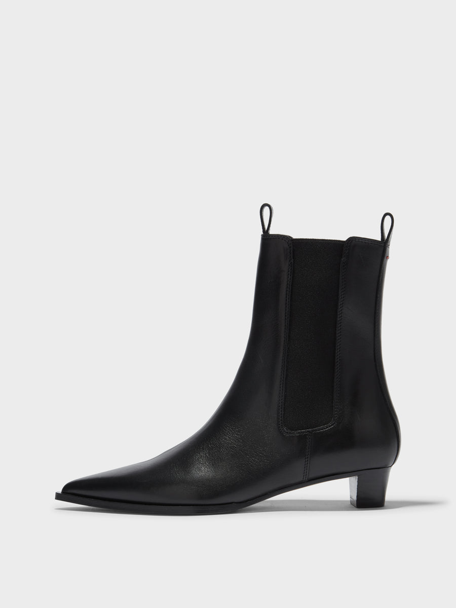 Kiki Leather Chelsea Boots