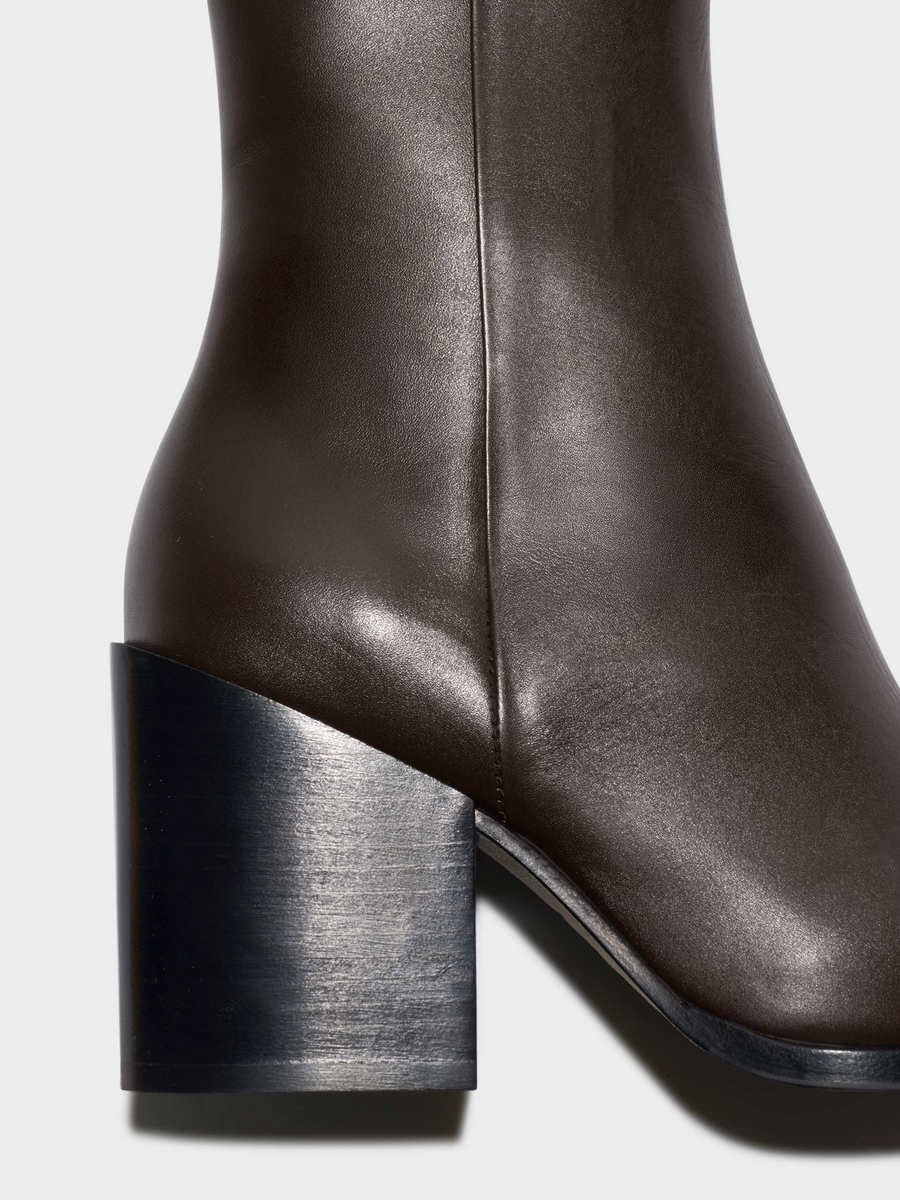 Aeyde | Leandra Leather Ankle Boots Leather Ankle Boots for Women | Moka Calf | Square Toe | High Heel | Heel Details