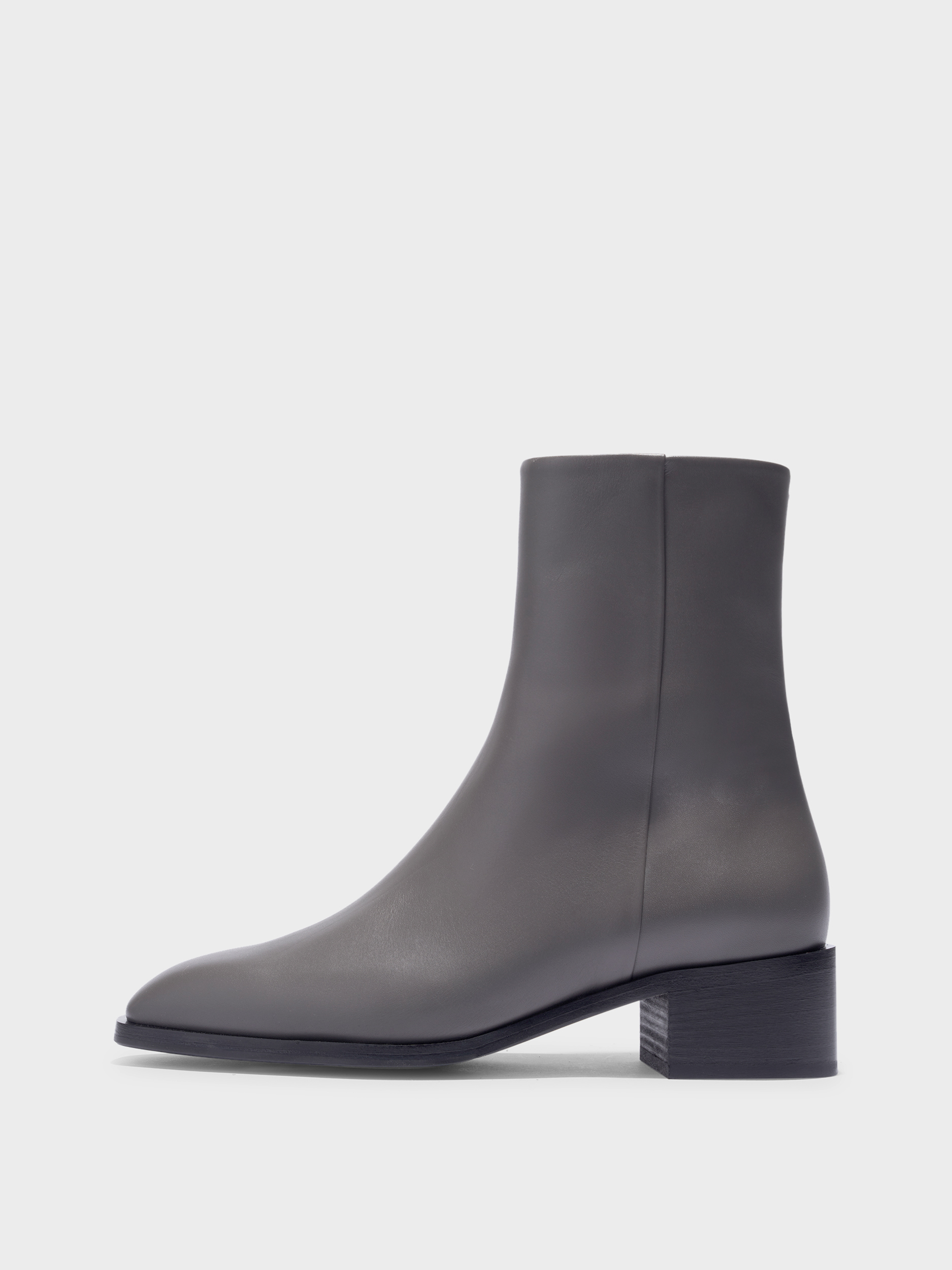 Aeyde | Lee Leather Ankle Boots Leather Ankle Boots for Women | Taupe Calf | Square Toe | Low Heel | Side View