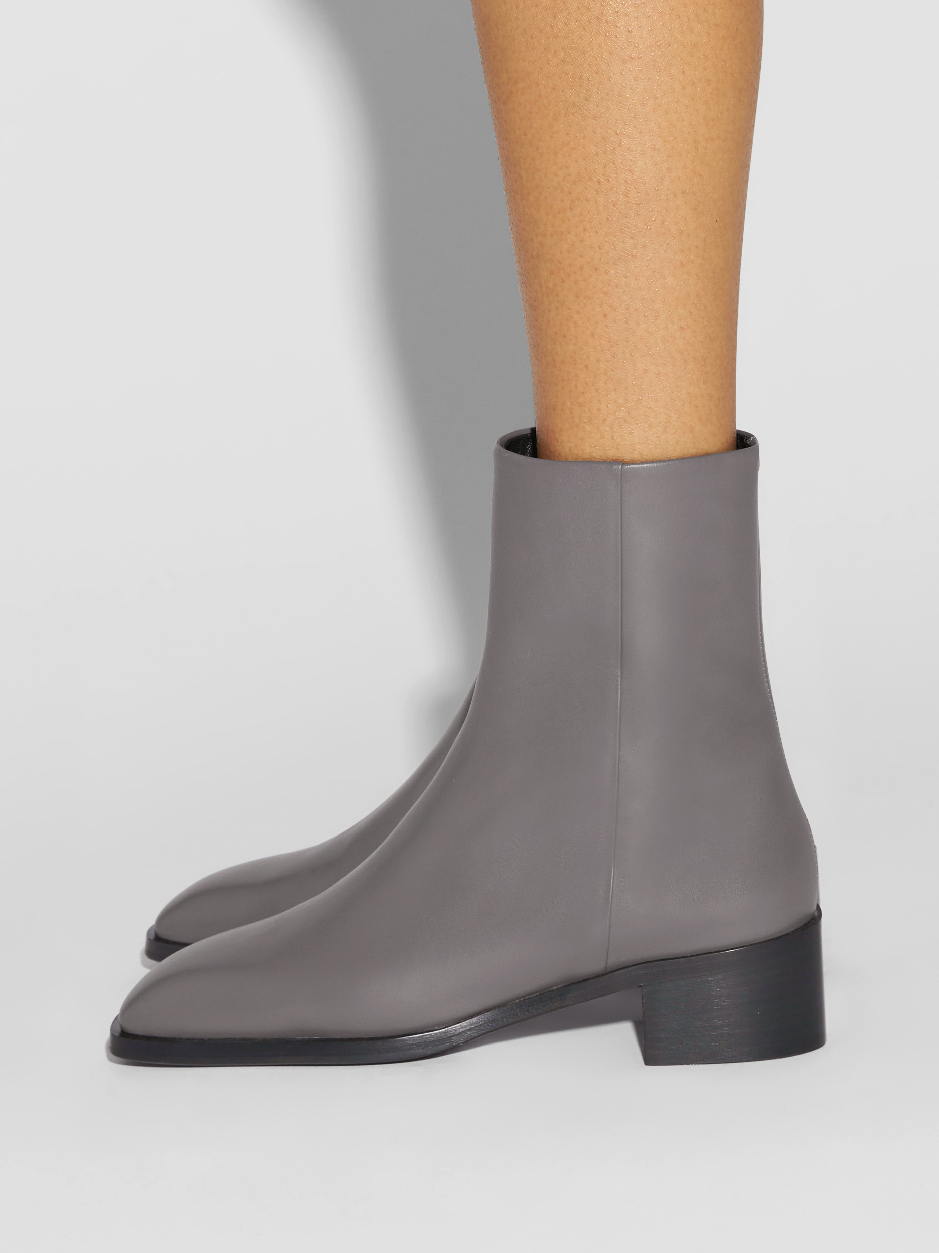 Aeyde | Lee Leather Ankle Boots Leather Ankle Boots for Women | Taupe Calf | Square Toe | Low Heel | How to Style