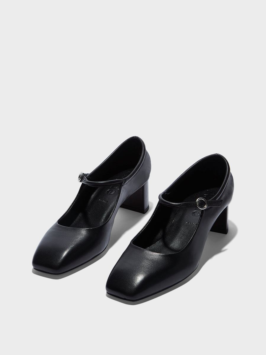 Aeyde | Lina Leather Pumps for Women | Black Nappa | Square Toe | Low Heel | On Feet