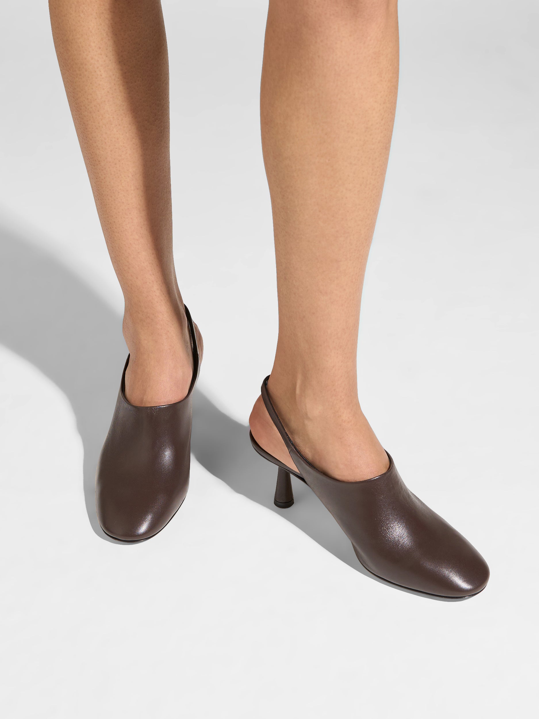Aeyde | Malin Leather Pumps for Women | Moka Nappa | Round Toe | Mid Heel | On Feet