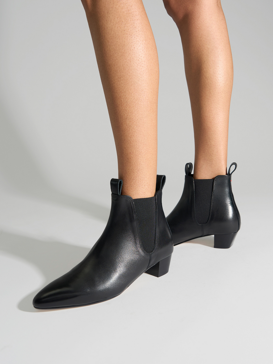 Aeyde | Malu Leather Ankle Boots Leather Ankle Boots for Women | Black Calf | Round Toe | Low Heel | On Feet