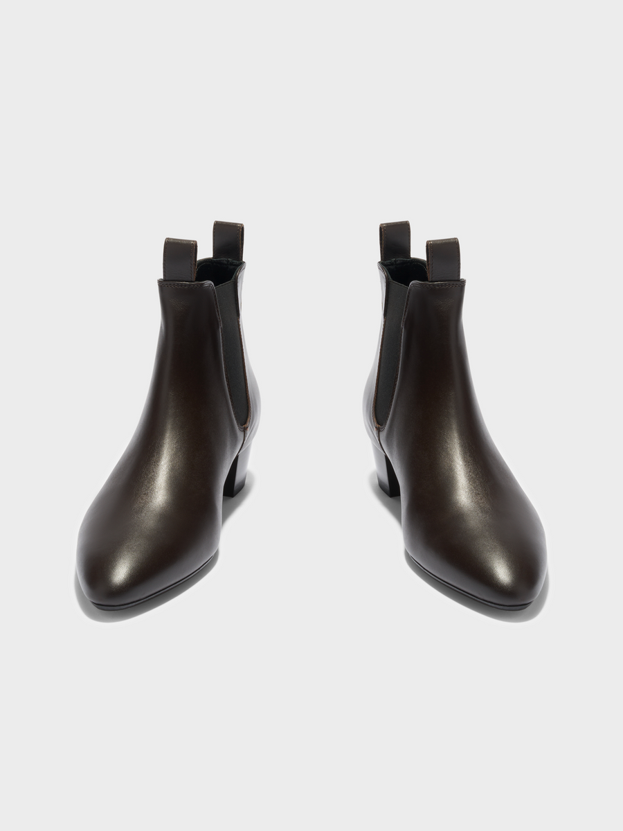 Aeyde | Malu Leather Ankle Boots Leather Ankle Boots for Women | Moka Calf | Round Toe | Low Heel | Front View