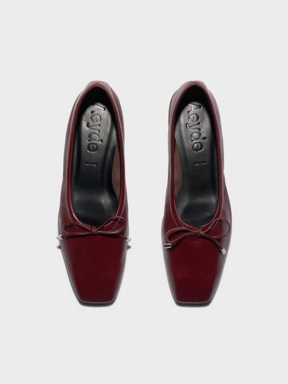 Aeyde | Nomi Glove Leather Flats for Women | Port Lambskin | Square Toe | Flat Heel | Front View