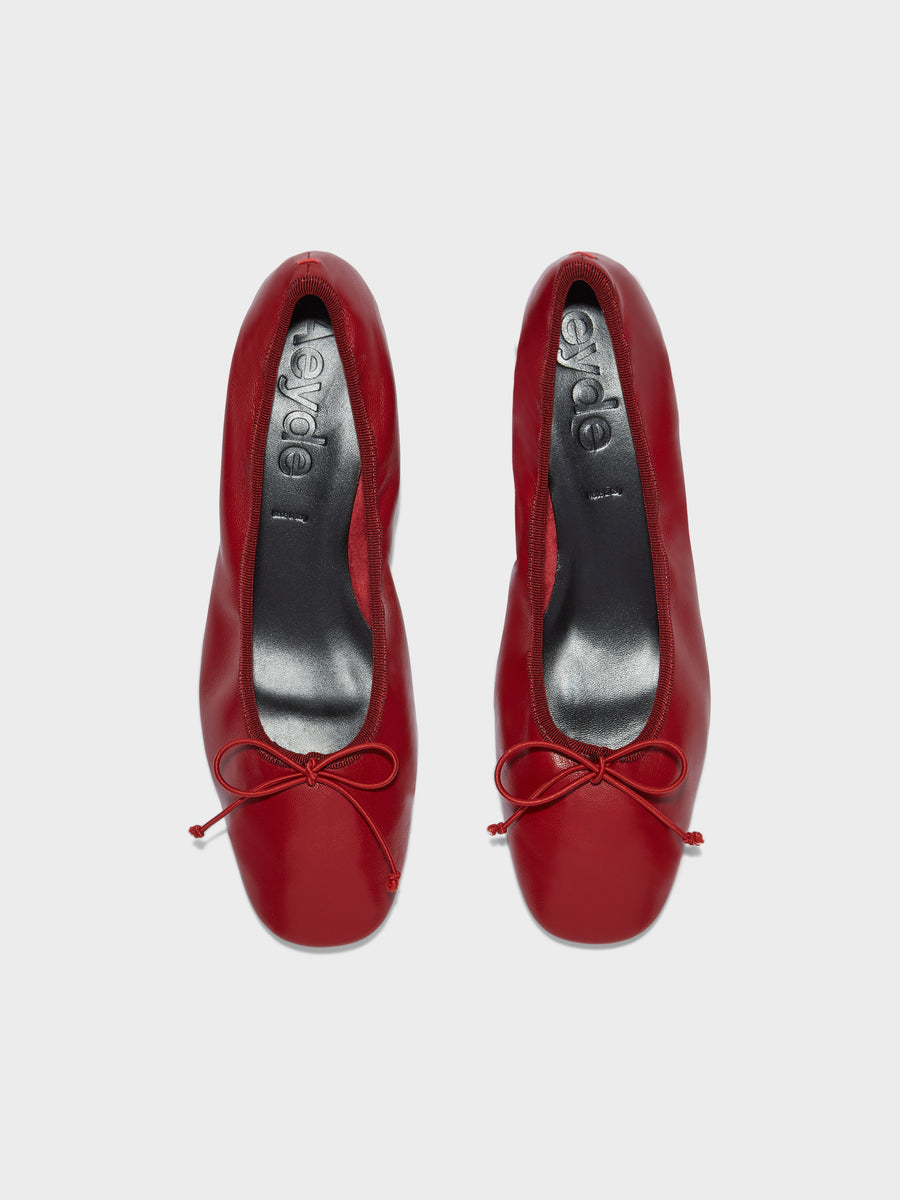 Aeyde | Onda Leather Flats for Women | Scarlet Nappa | Round Toe | Low Heel | Front View