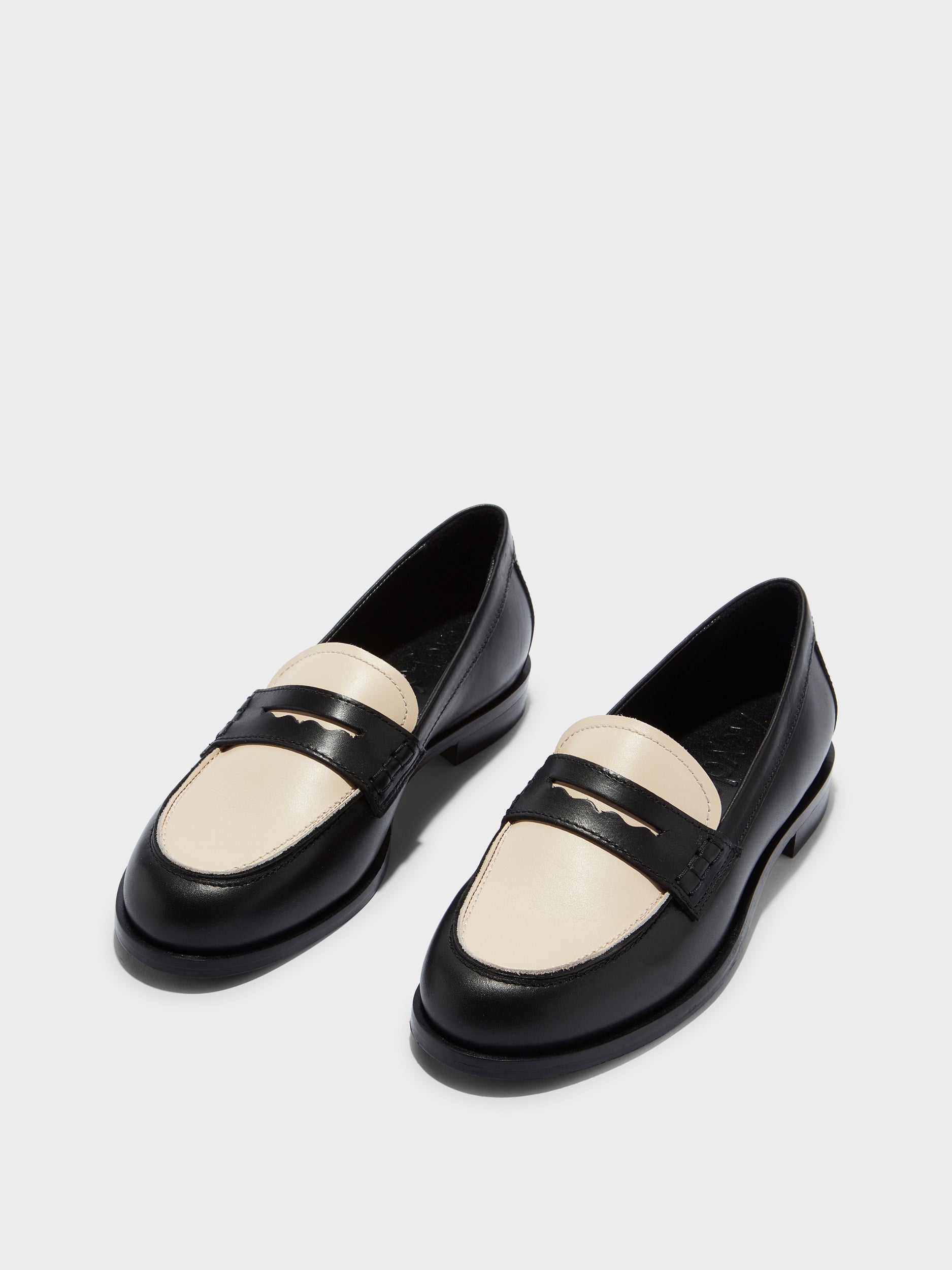 Aeyde | Oscar Leather Flats, Loafers for Women | Black/Creamy Calf | Round Toe | Low Heel | Luxury Materials | Handmade in Italy
