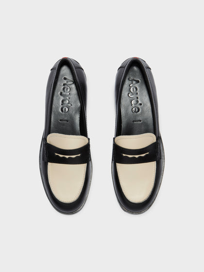 Aeyde | Oscar Leather Flats, Loafers for Women | Black/Creamy Calf | Round Toe | Low Heel | Front View