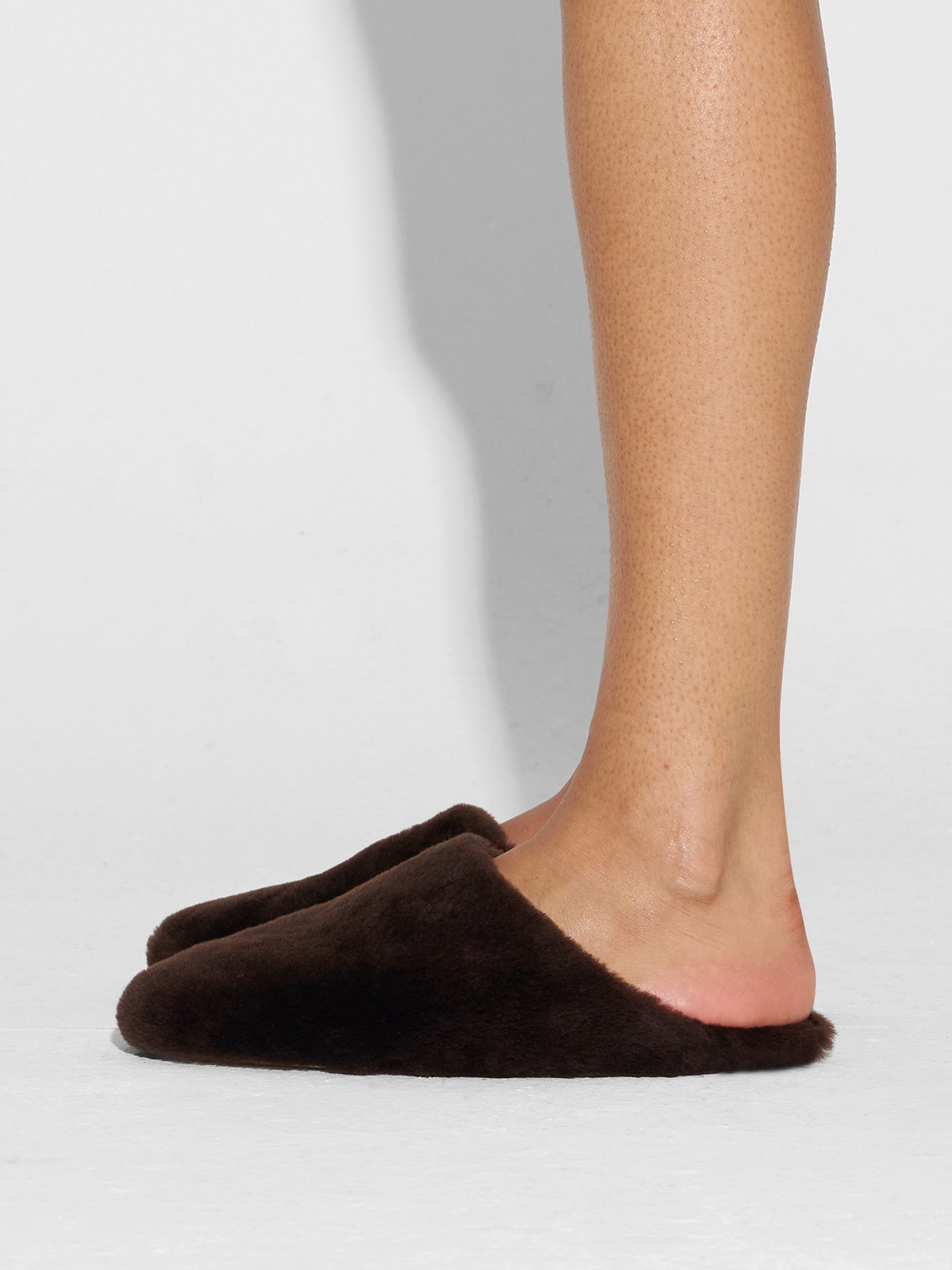 Rega Shearling Slippers - Image 6