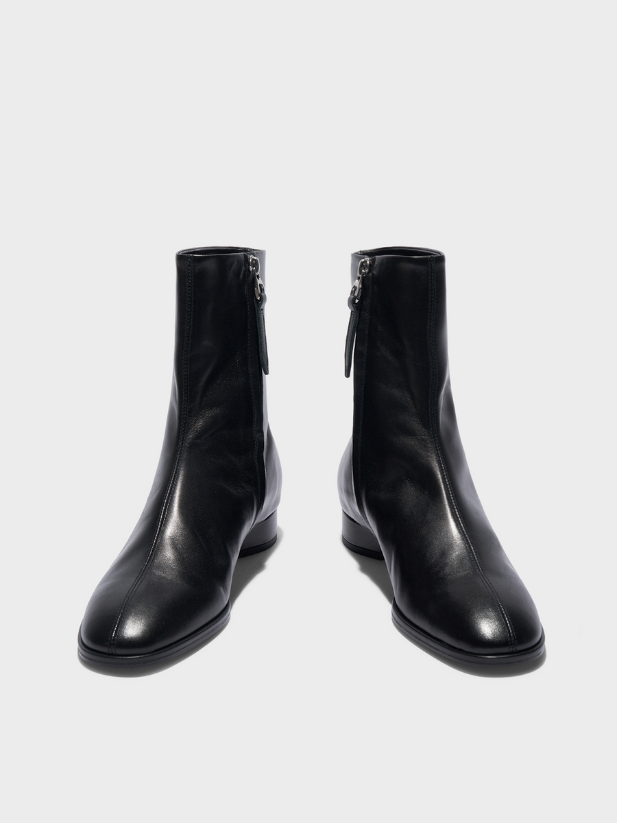 Aeyde | Roisin Leather Ankle Boots Leather Ankle Boots for Women | Black Calf | Round Toe | Low Heel | Heel Details