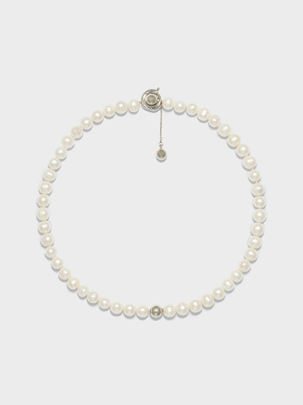 Aeyde | Sarin Pearl and Palladium-Plated Necklace for Women | Luxury Materials | Handmade in Italy [x=50,y=50]