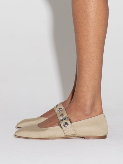 Aeyde | Uma Leather Flats for Women | Latte Grosgrain | Square Toe | Flat Heel | How to Style