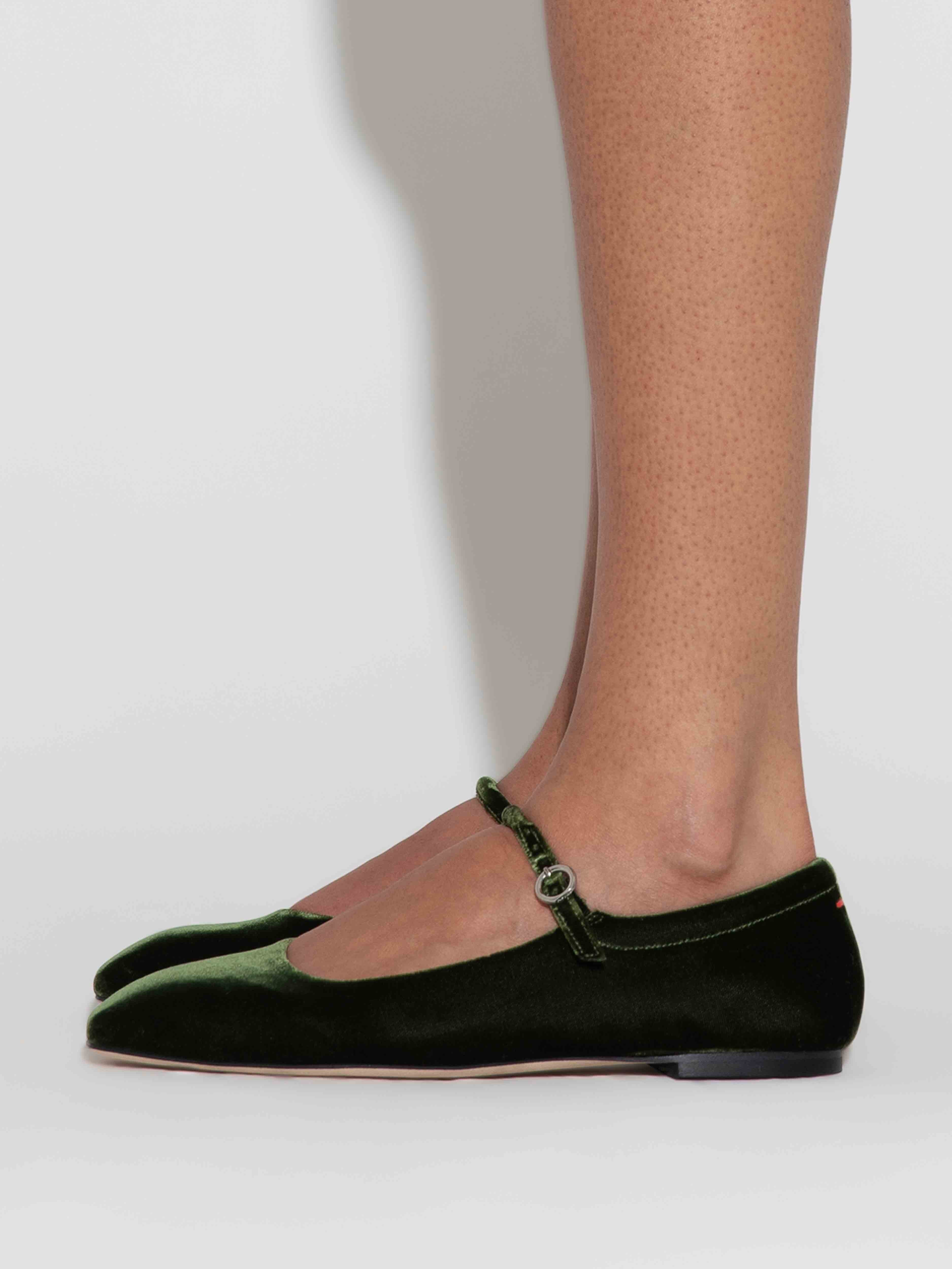 Aeyde | Uma Velvet Mary-Jane Flats Leather Flats for Women | Moss Velvet | Square Toe | Flat Heel | How to Style