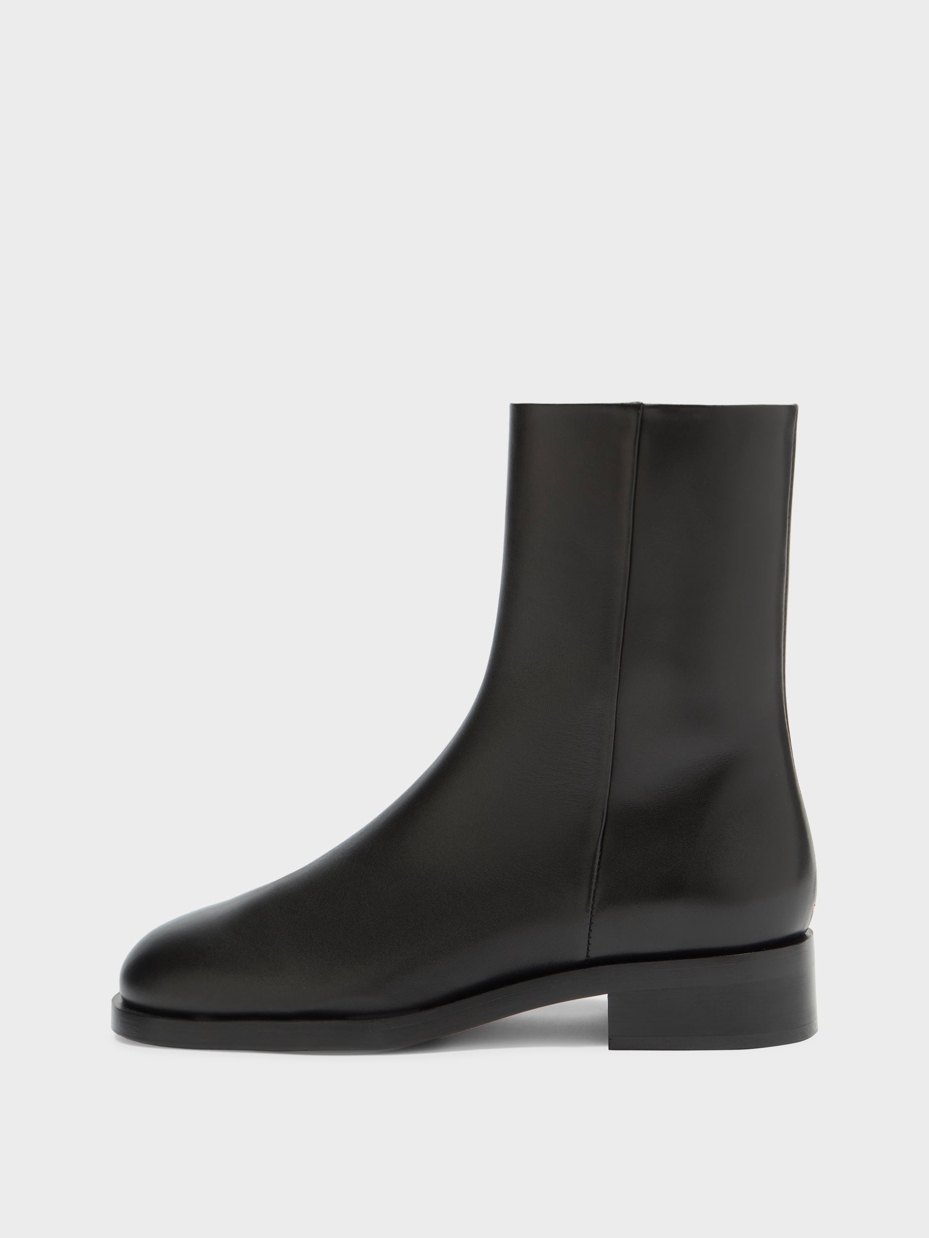 Aeyde | Vincent Leather Ankle Boots for Women | Black Calf | Round Toe | Low Heel | Side View