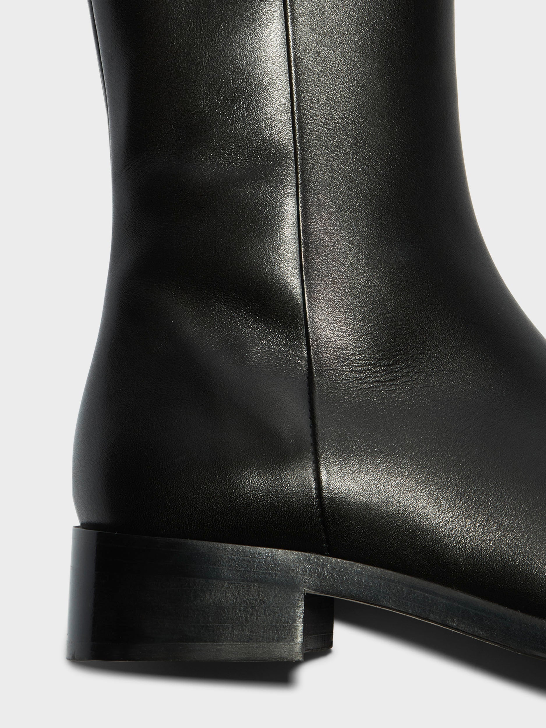Aeyde | Vincent Leather Ankle Boots for Women | Black Calf | Round Toe | Low Heel | Heel Details