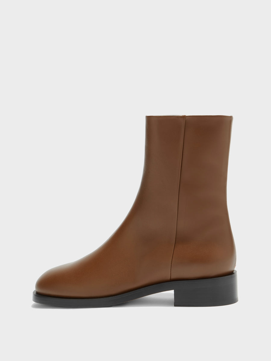 Aeyde | Vincent Leather Ankle Boots for Women | Tobacco Calf | Round Toe | Low Heel | Side View