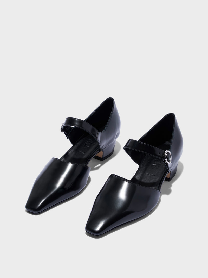 Yara Polido Leather Pumps