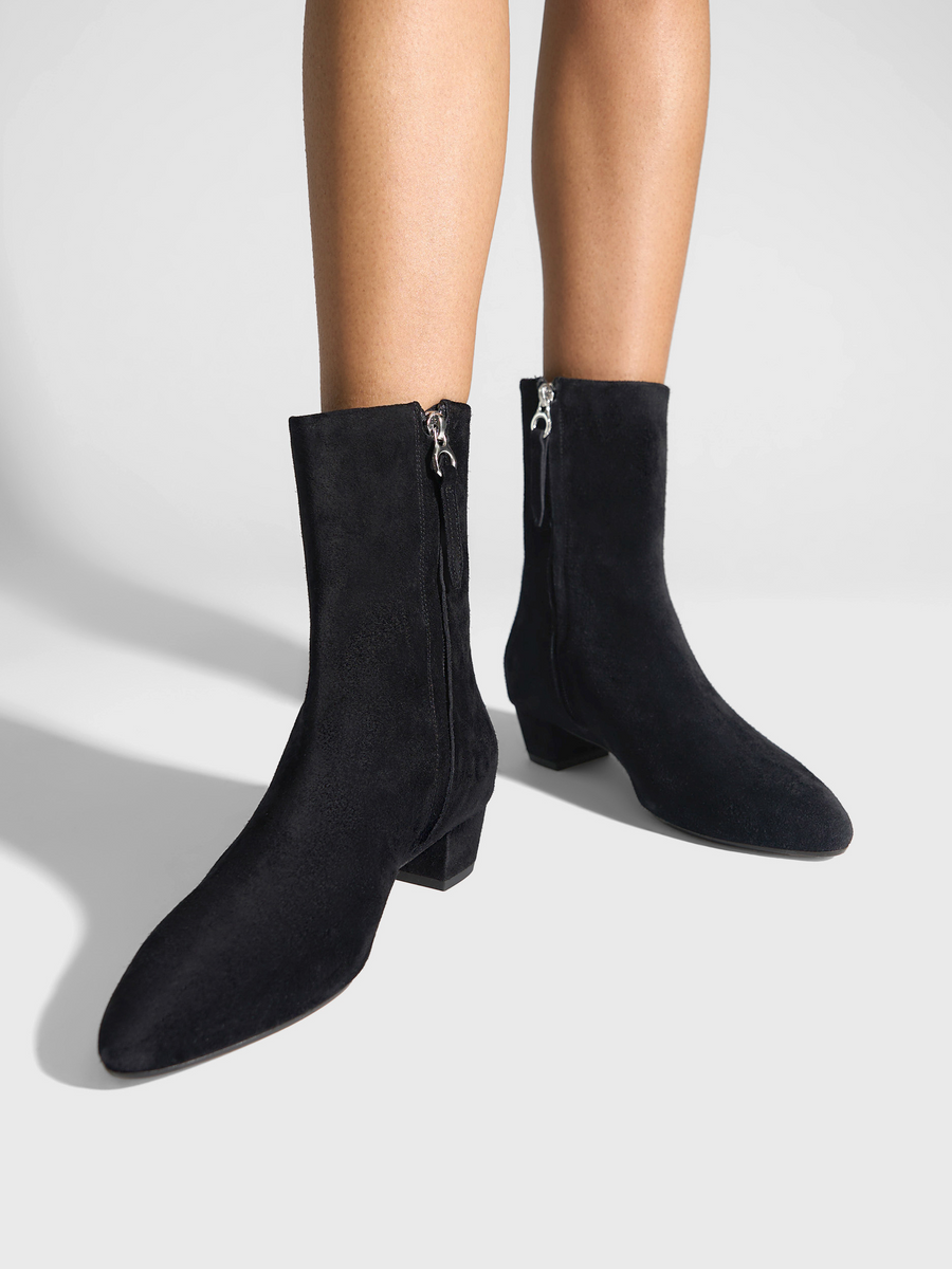Aeyde | Yasmin Suede Ankle Boots Leather Ankle Boots for Women | Black Suede | Round Toe | Low Heel | On Feet